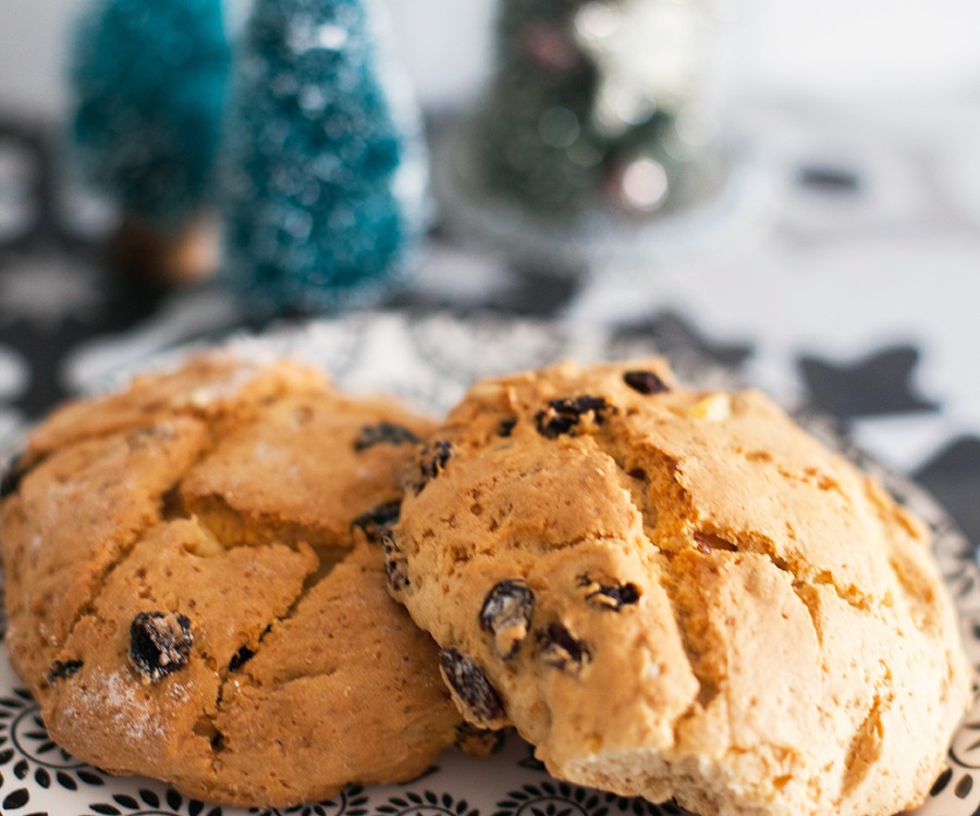 {ALICE IN KITCHEN: Panettone Genovese}